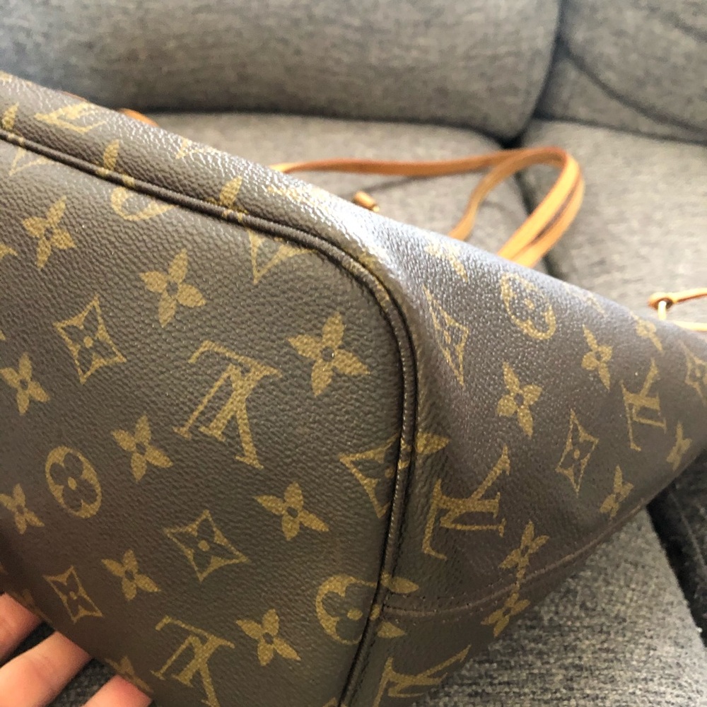 Authentic Louis Vuitton neverfull mm - Picture 9 of 12